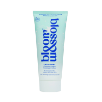 LIKE A BABY Calming Baby Massage Lotion Nomierinošs masāžas losjons zīdaiņiem, 200 ml 