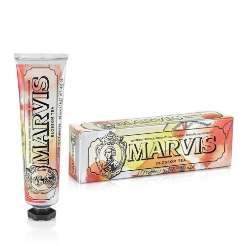 Blossom Tea Toothpaste Melnās, ziedu tējas-piparmētru garšas zobu pasta, 75 ml